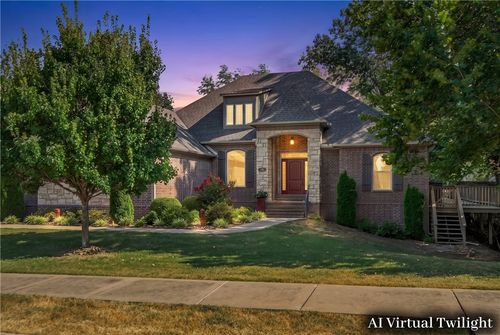 304 Nw Tall Oaks Ave, Bentonville, AR, 72712-4489 | Card Image