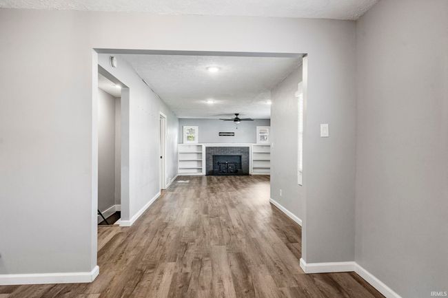 340 W Turner St, House other with 3 bedrooms, 3 bathrooms and null parking in Bloomfield IN | Image 8