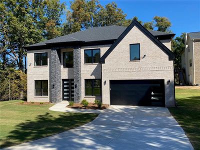 210 Valerie Circle, House other with 5 bedrooms, 5 bathrooms and null parking in Atlanta GA | Image 2