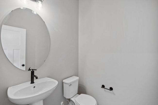 [L120-Z023]PowderBathroom.1.jpg | Image 22