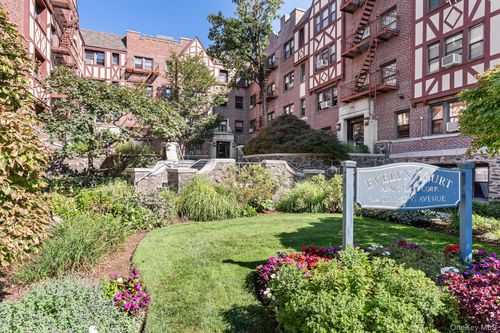 b4-604 Tompkins, Mamaroneck, NY, 10543 | Card Image