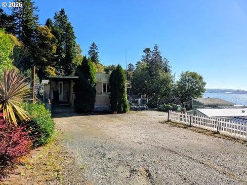66642 E Bay Rd, North Bend, OR, 97459-8290 | Card Image