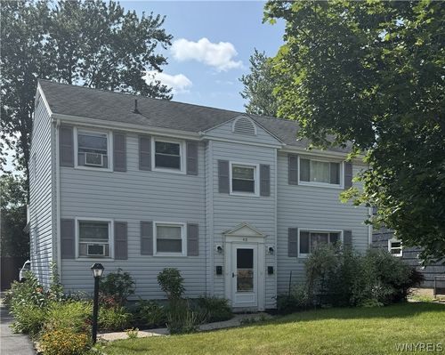 418 Springville Ave, Amherst, NY, 14226-2860 | Card Image