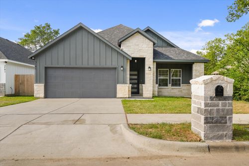 3505 Thannisch Ave, Fort Worth, TX, 76105-4844 | Card Image