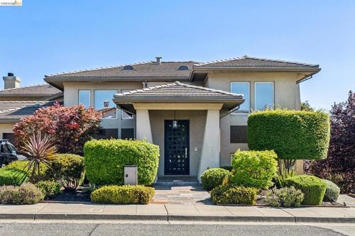 13454 Campus Dr, Oakland, CA, 94619-3710 | Card Image