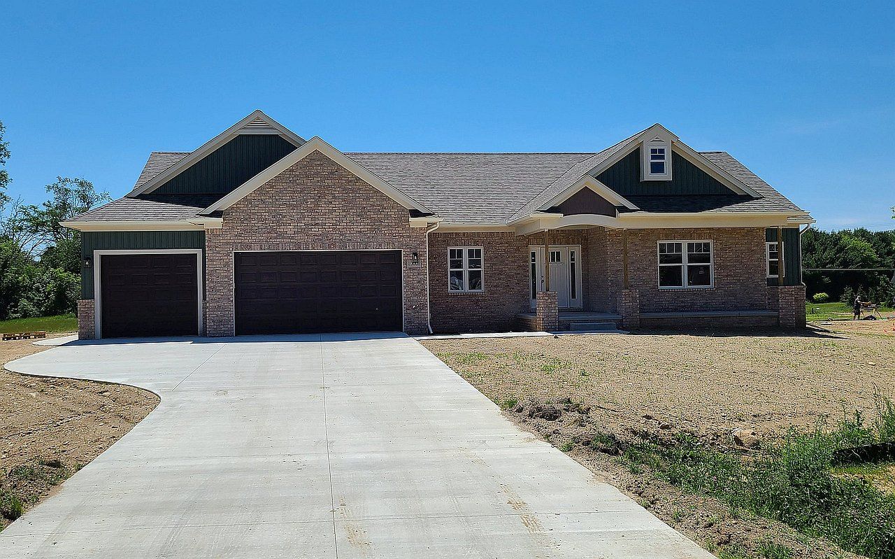 Quarry Ridge Rd, Clarkston, MI 48346