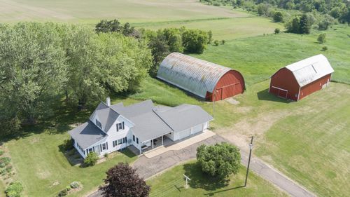 N14386 Town Line Rd, Cleveland, WI, 54741 | Card Image