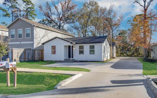 a-8134 Richland Dr, Houston, TX, 77028-1942 | Card Image