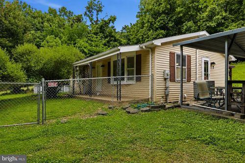 2529 Chestnut Grove Rd, SHARPSBURG, MD, 21782-2001 | Card Image