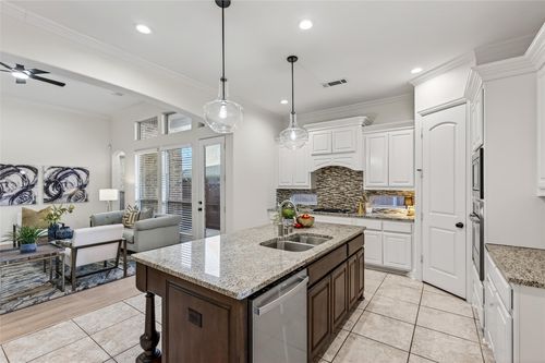 416 King Galloway Dr, Lewisville, TX, 75056-5425 | Card Image