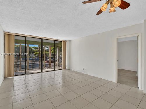 203-20500 W Country Club Dr, Aventura, FL, 33180-1671 | Card Image
