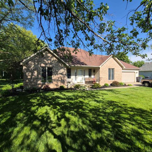 402 S Olive St, Farmland, IN, 47340-9513 | Card Image