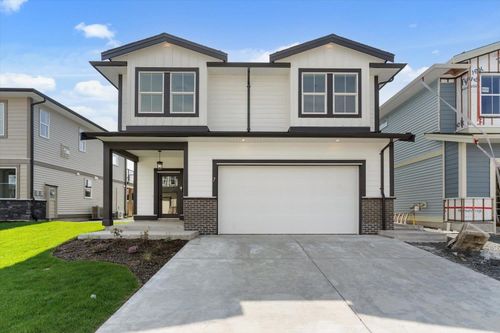 7-46058 Bonny Ave, Chilliwack, BC, V2P0M3 | Card Image