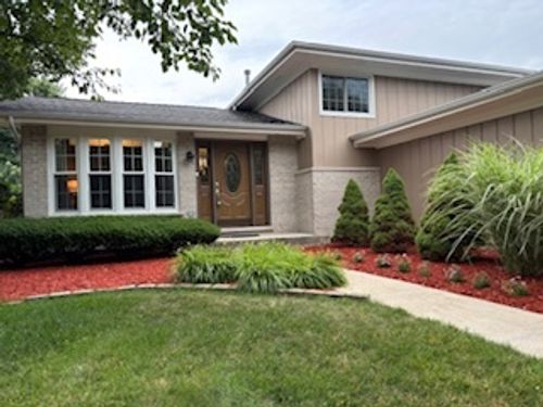 16529 Edgewood Dr, Plainfield, IL, 60586-9620 | Card Image