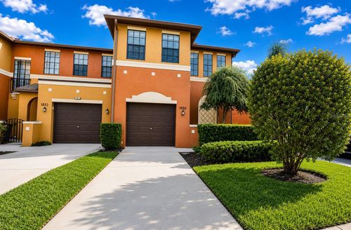 1050 Blackwater Drive, WESLEY CHAPEL, FL, 33543 | Card Image