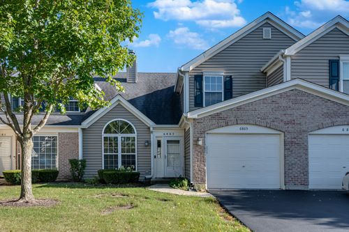 6865 Hampton Cir, Gurnee, IL, 60031-4019 | Card Image