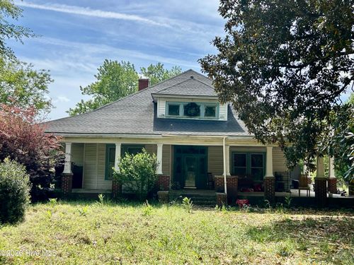 8181 Mcqueen Rd, Laurinburg, NC, 28352-5919 | Card Image