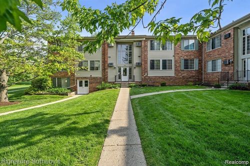 unit-116-500 Romeo Rd, Rochester, MI, 48307-1674 | Card Image