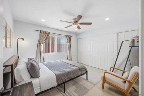 11131 Tyrolean Way, San Diego, CA, 92126-1032 | Card Image