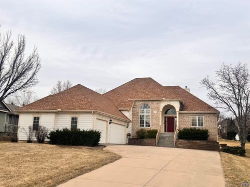 7413 Sw Falcon St, Topeka, KS, 66610-1577 | Card Image