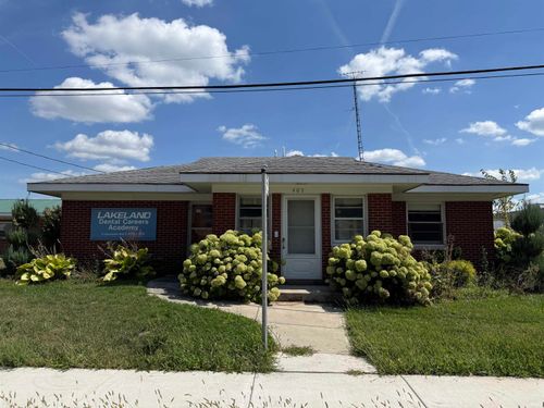 405 Union St, Lagrange, IN, 46761-2234 | Card Image