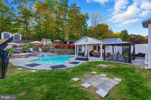 5467 Quaint Dr, WOODBRIDGE, VA, 22193-4591 | Card Image
