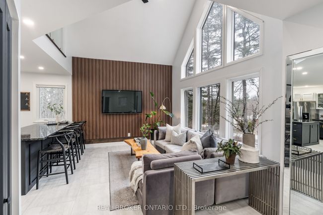 314 Maberly Station Rd, House other with 3 bedrooms, 3 bathrooms and 6 parking in Maberly ON | Image 9