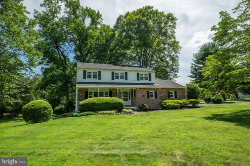 22 Beechwood Ln, YARDLEY, PA, 19067-4026 | Card Image