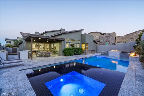 6865 Stellar Wind St, Las Vegas, NV, 89135-9118 | Card Image