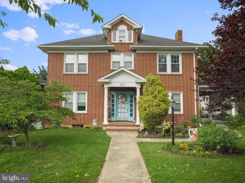 218 E Baltimore St, FUNKSTOWN, MD, 21734-1161 | Card Image