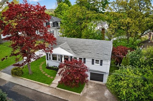 7 Franklin St, Boston, MA, 02136-1607 | Card Image