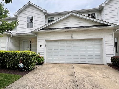 93 Grand Harbor Dr, Grand River, OH, 44045-8209 | Card Image