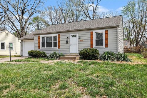 7725 Conser Street, Overland Park, KS, 66204 | Card Image