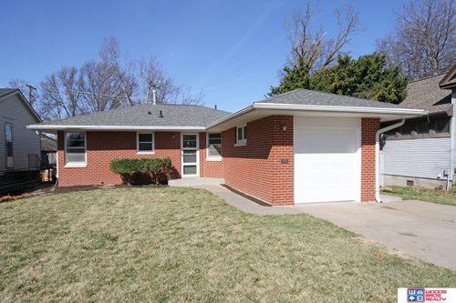2525 S 35th St, Lincoln, NE, 68506-6622 | Card Image