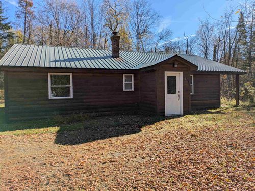 7 Cedric Rd, Pittsburg, NH, 03592-5300 | Card Image