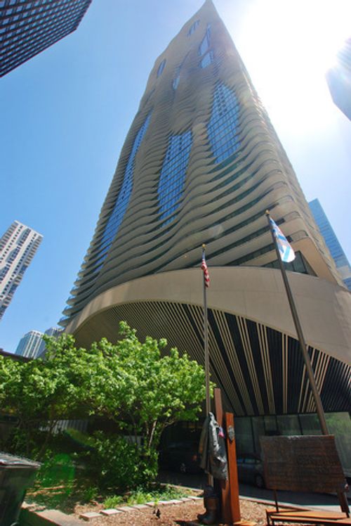 unit-6009-225 Columbus Dr, Chicago, IL, 60601-5260 | Card Image