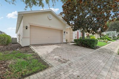 475 Windsor Place, House other with 4 bedrooms, 3 bathrooms and null parking in Davenport FL | Image 2