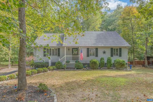 9 Brougham Rd, PALMYRA, VA, 22963-2709 | Card Image
