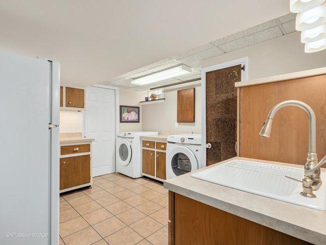 729 S Fairview Ave, House other with 3 bedrooms, 3 bathrooms and 2 parking in Elmhurst IL | Image 27