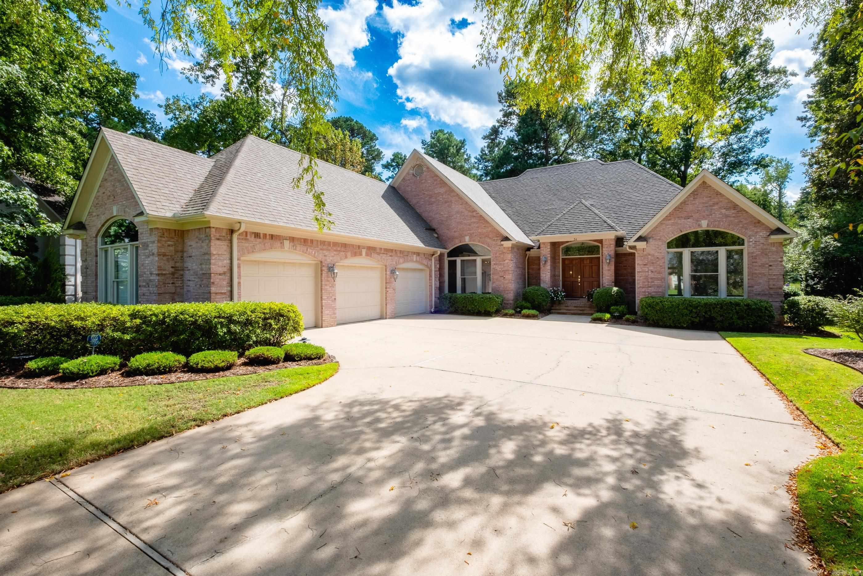 Avignon Ct, Little Rock, AR 72223