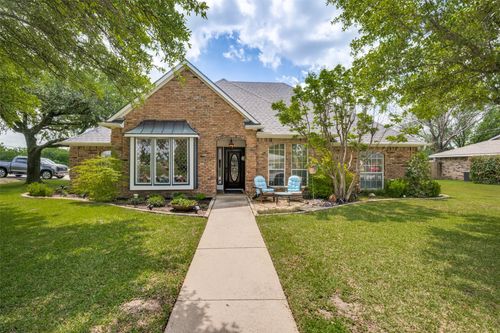 1 Finley Cir, Krum, TX, 76249-5109 | Card Image