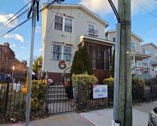 703 Garfield Ave, Jersey City, NJ, 07305-4307 | Card Image