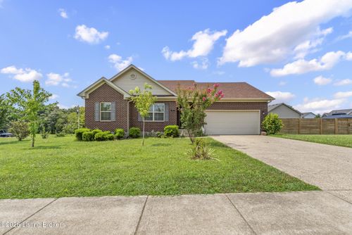 112 Gentry Crossings Blvd, Mt Washington, KY, 40047 | Card Image