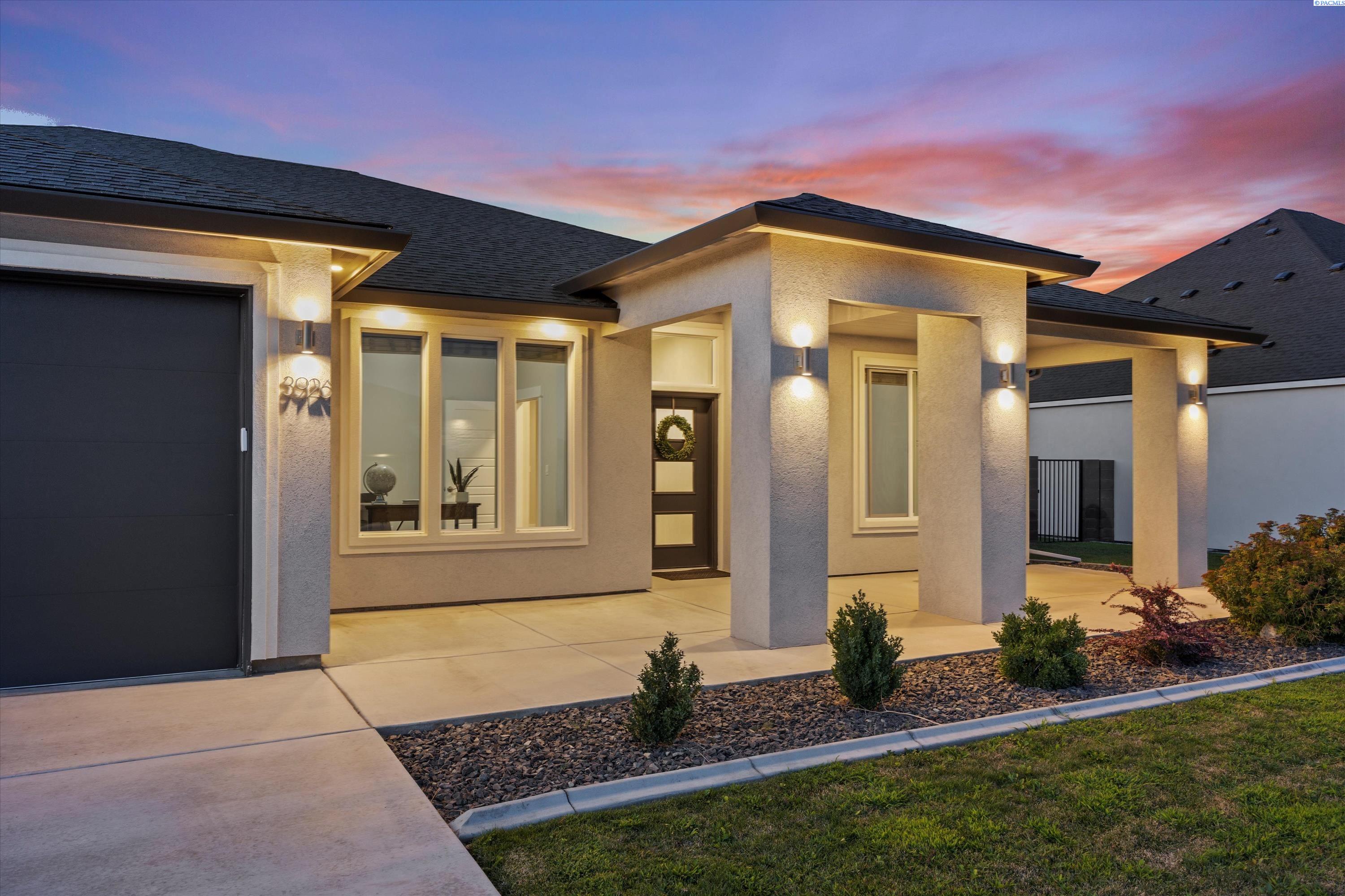 Barbera St, Richland, WA 99352