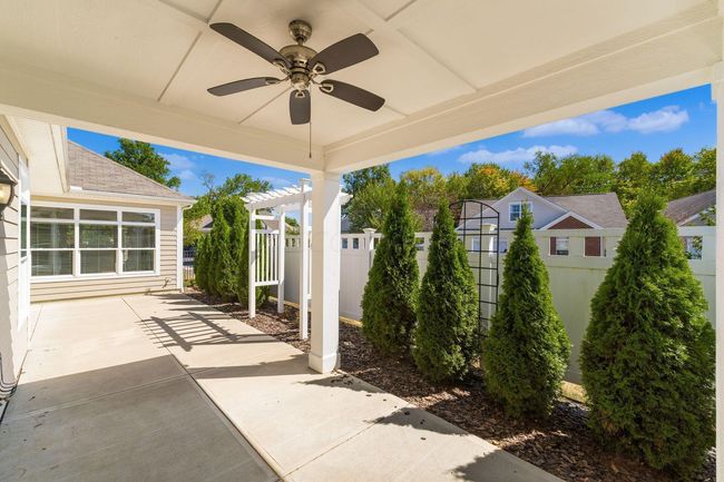 34 - 5421 Welbourne Pl, Condo with 2 bedrooms, 2 bathrooms and null parking in New Albany OH | Image 24