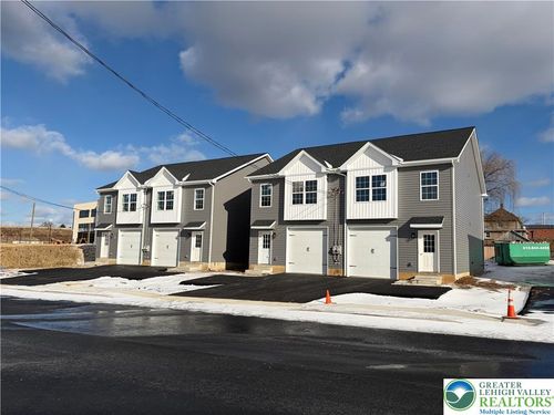 a-1747 Williams, Hellertown Boro, PA, 18055 | Card Image