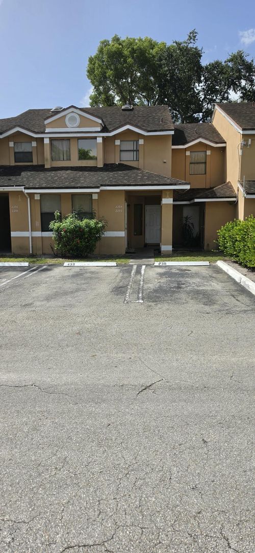 2194-2294 Sw 81st Ave, Miramar, FL, 33025-2290 | Card Image