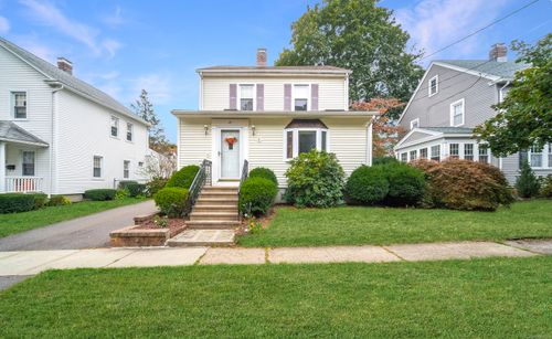 18 Ingram St, Hamden, CT, 06517-1834 | Card Image