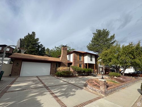 2650 E Willow Wick Dr, Sandy, UT, 84093-1929 | Card Image