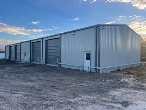 8224 I 35w Frontage Road, Alvarado, TX, 76009 | Card Image